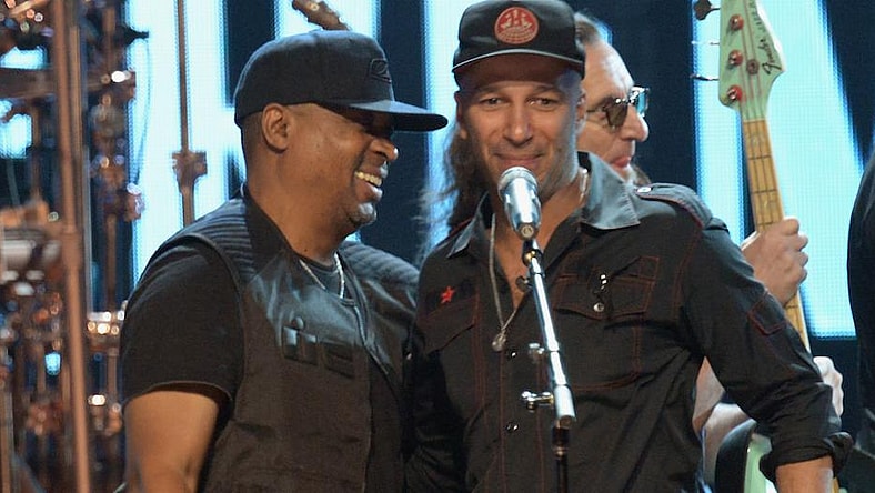 facebook-Linked_Image___GettyImages-166964697 (1).jpg