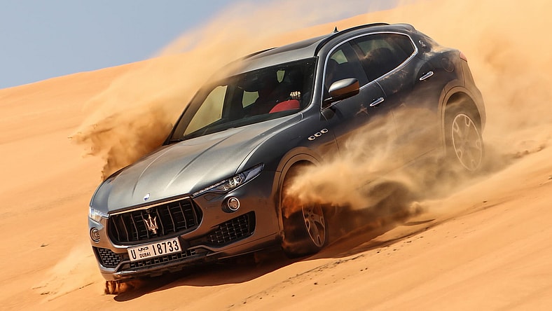 facebook-Linked_Image___Large-13724-MaseratiLevanteSGranSportMY18