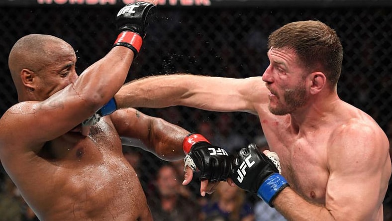 facebook-Linked_Image___miocic-stipe-241-GettyImages-1162239406