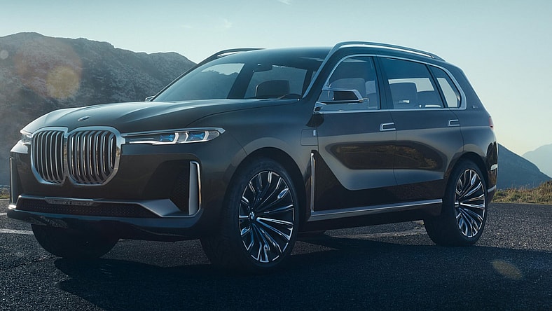 facebook-Linked_Image___P90274805_highRes