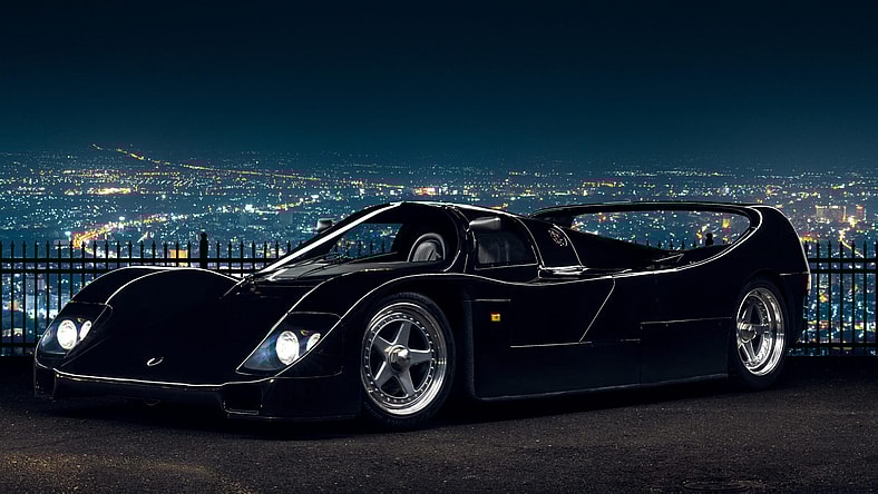 facebook-Linked_Image___Porsche 962 Schuppan