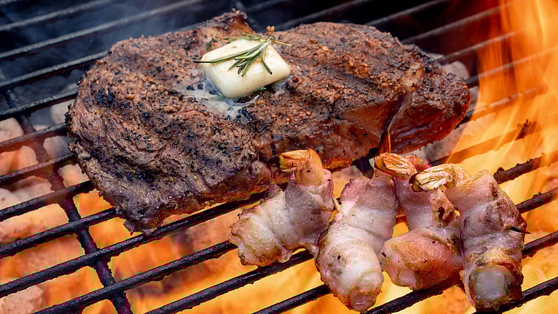 facebook-Linked_Image___steak-keto-GettyImages-1172062860