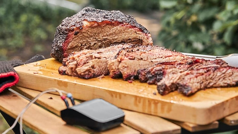 facebook-Linked_Image___weber-smart-connect-grill-2