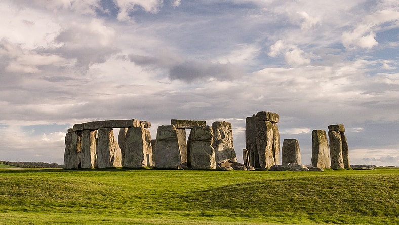 getty-stonehenge-2