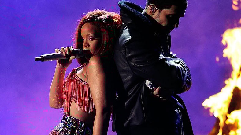 np012716_Rihanna_Drake.jpg