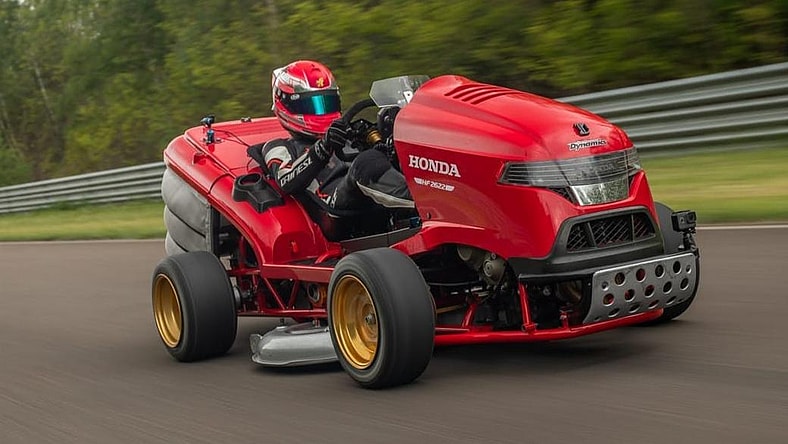 Honda Mean Mower V2 Promo
