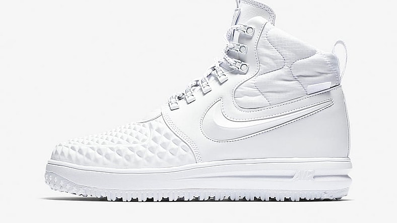 ike-winter-white-pack-2