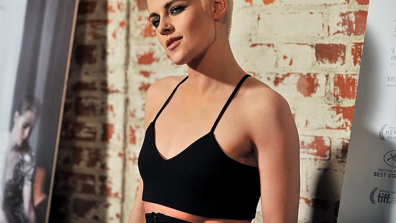 kristen-stewart-shaved-head-main
