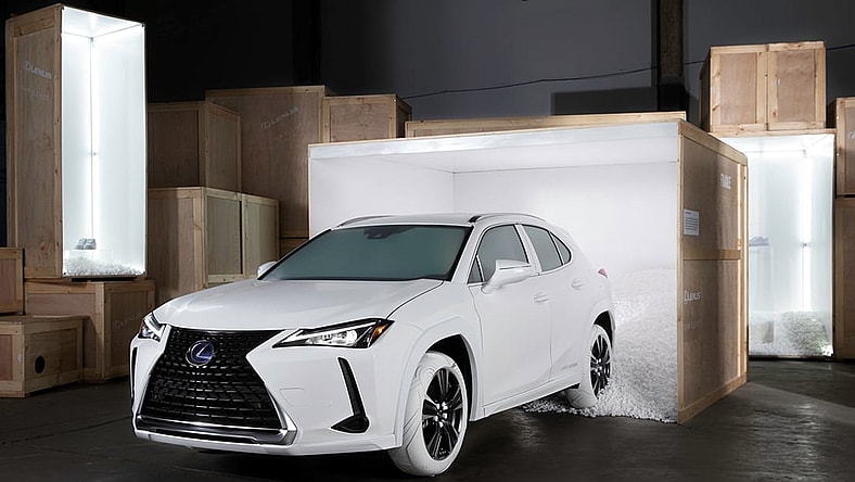 Lexus-X-John-Elliott-Air-Force-1-Tires-2