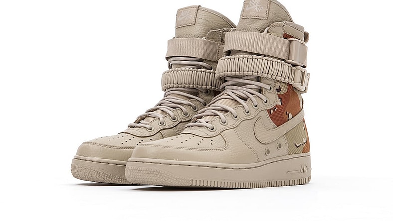 nike-desert-camo-2