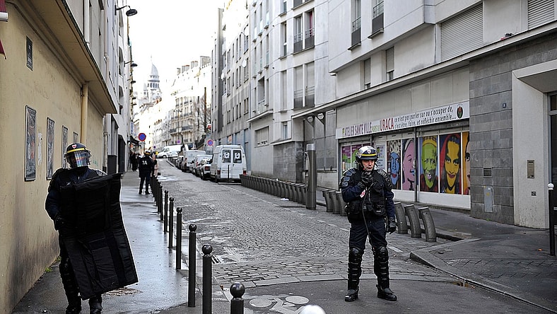 np010716_parisattack_article1.jpg