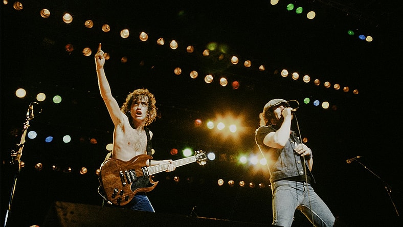 np011816_acdc_article.jpg