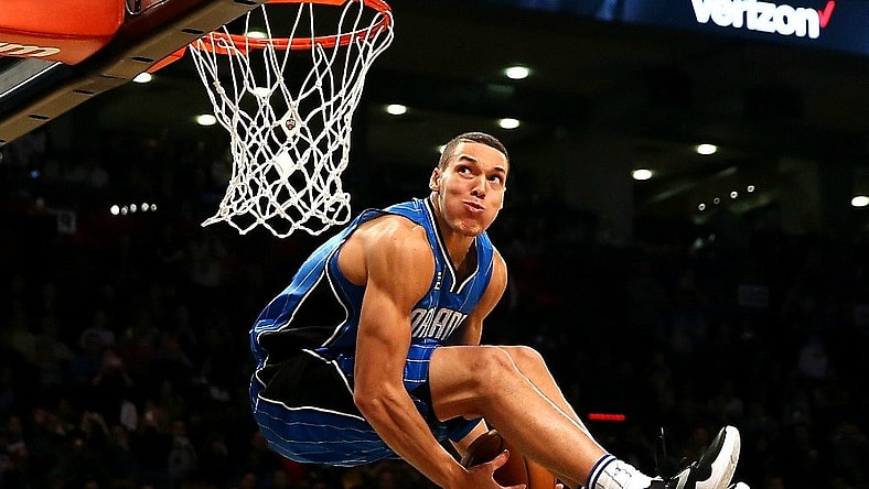 np_021516_dunkmain.jpg