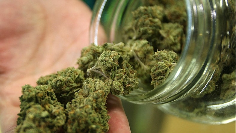 np_022416_marijuana.jpg