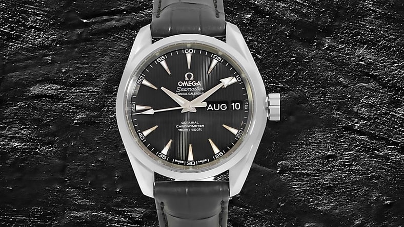 omega-aquaterra-black-background (1)