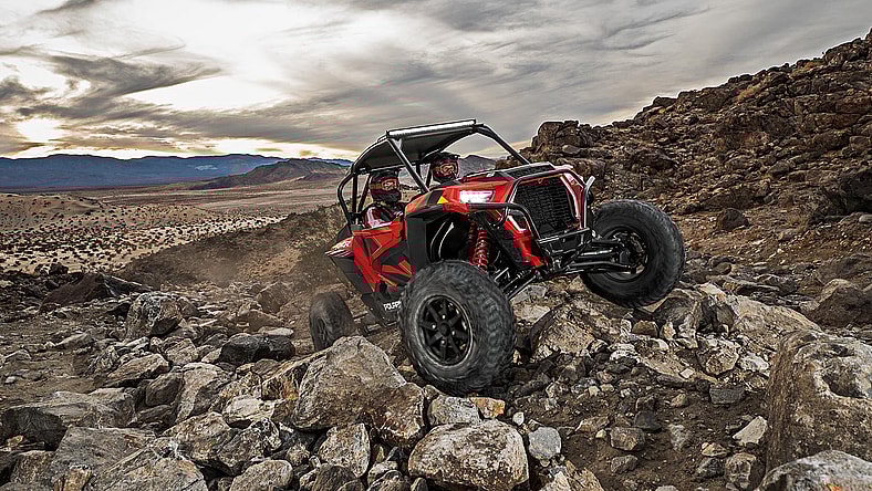 Polaris RZR XP Turbo S (1)