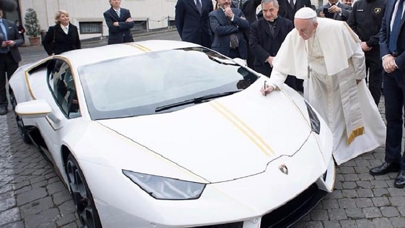 Pope Francis Lamborghini Promo