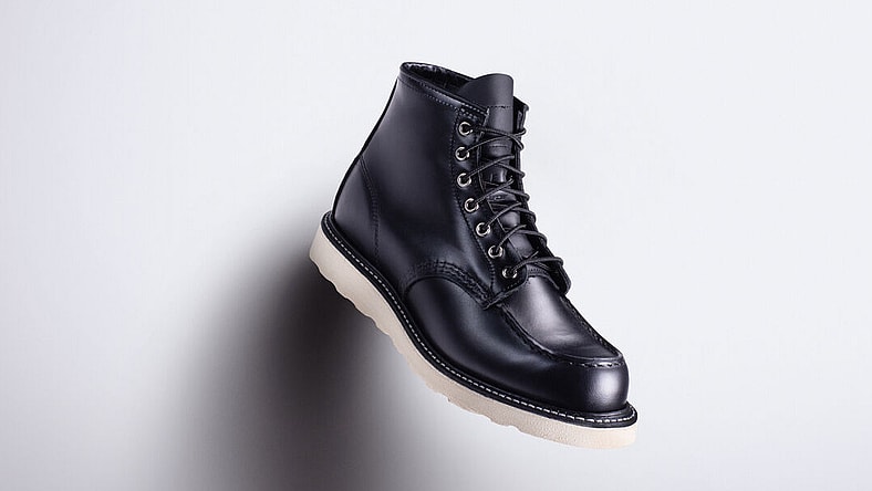 red-wing-heritage-moc-toe