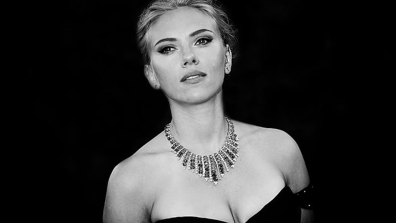 Scarlett-Johansson-single-main