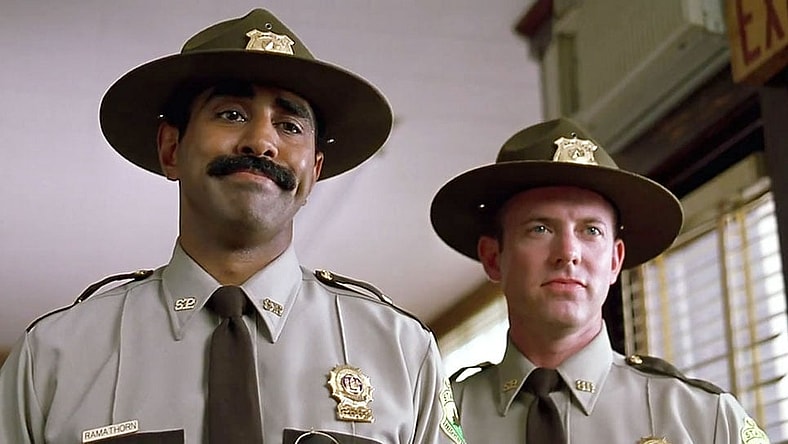 Super troopers 2