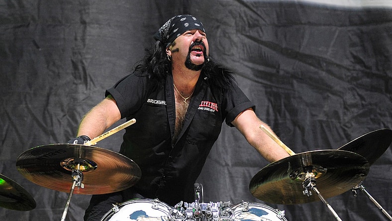 Vinnie Paul Promo