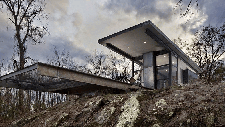 whiskey-concrete-cabin-1