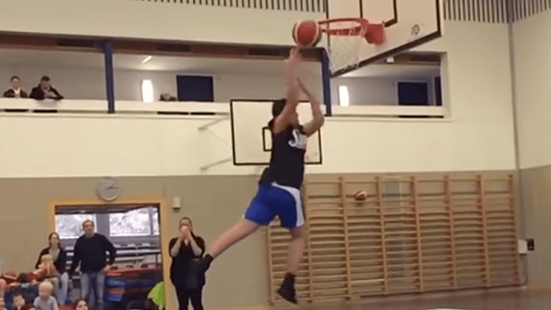 White Kids Can't Dunk
