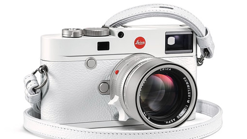 white-leica-promo