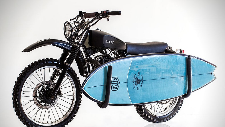 This Custom Deus Ex Machina Bike Comes With a Matching Surfboard