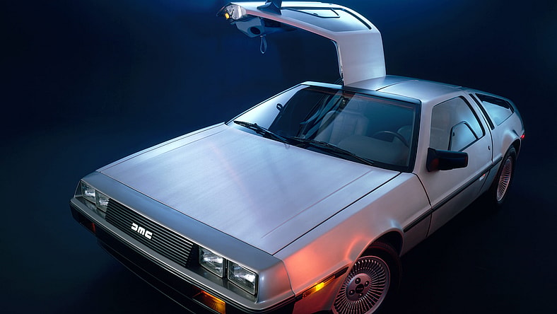 Delorean open door