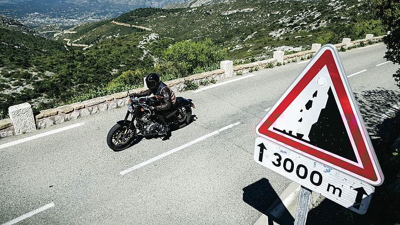0916-MX-FT_SouthFranceMotorcycle.01.jpg