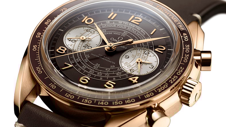 329.92.43.51.10.001_close-up cadran