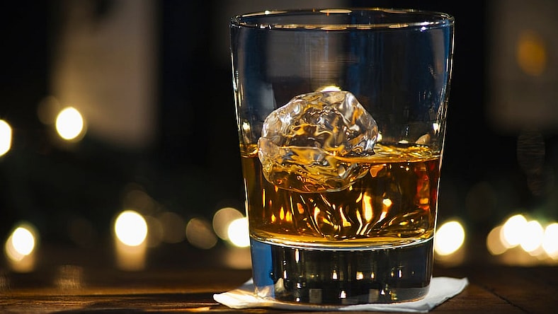 bourbon-cologne-main.jpg