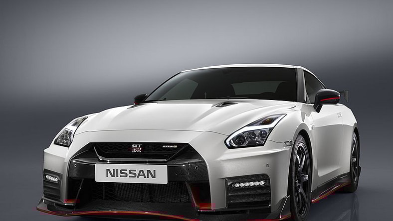 Embargoed_Until_52716_7amET_-_2017_GT-R_NISMO_2.0.jpg