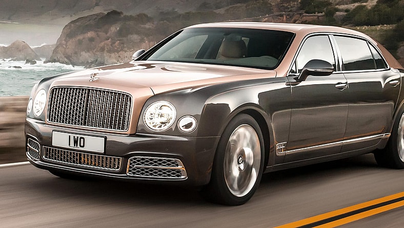 facebook-Linked_Image___BENTLEY MOTORS RETURNS TO PEBBLE BEACH WITH THREE NORTH-AMERICAN DEBUTS 01.jpg