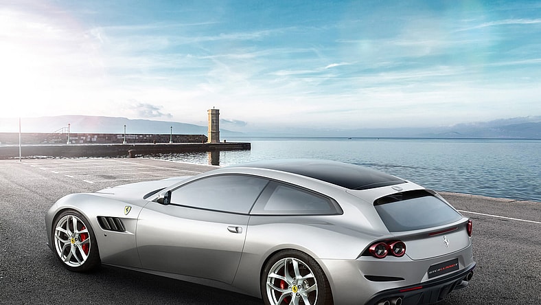 Ferrari_GTC4Lusso_T_4.jpg