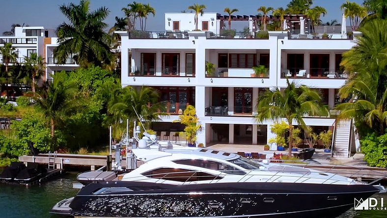 Floyd Mayweather Miami Beach Mansion Promo
