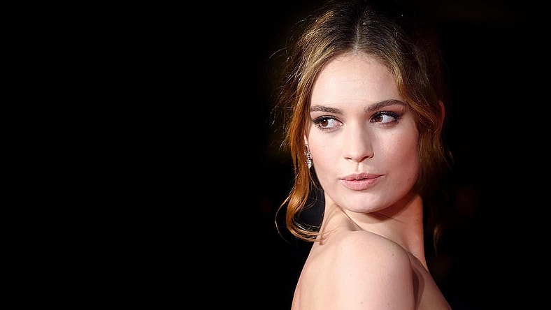 lily-james-burberry-promo.jpg