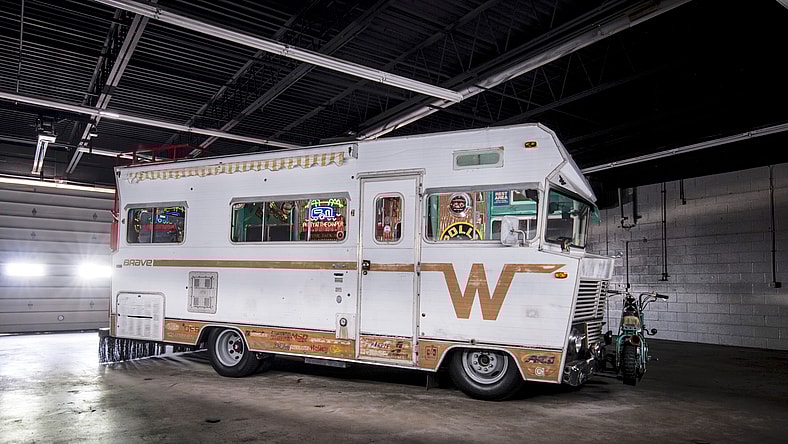 Ringbrothers Revs Up for SEMA 2016 - Happy Camper.jpg