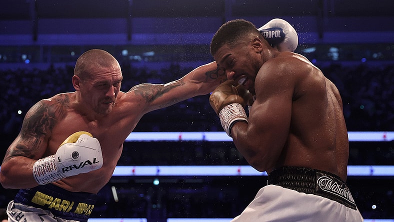 usyk-joshua-hero-GettyImages-1342554958