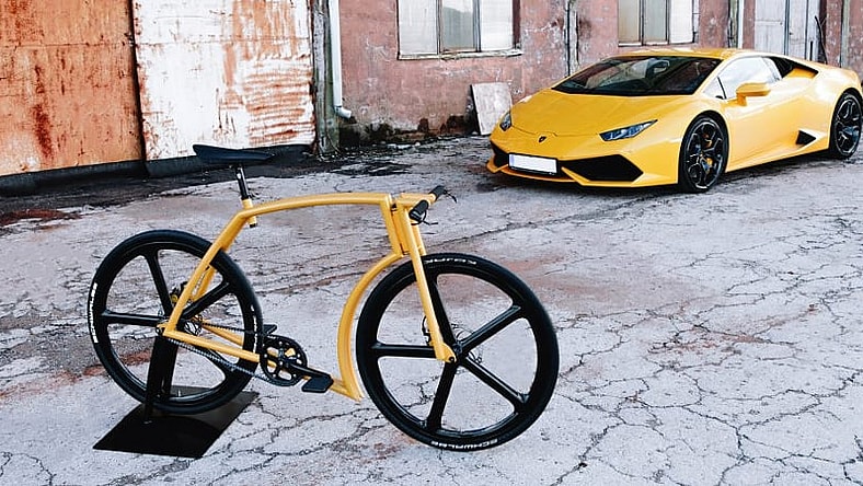 The Lambo-inspired Viks Gran Turismo commuter bike (Photo: Felix Laasme/Hooligan Hamlet)