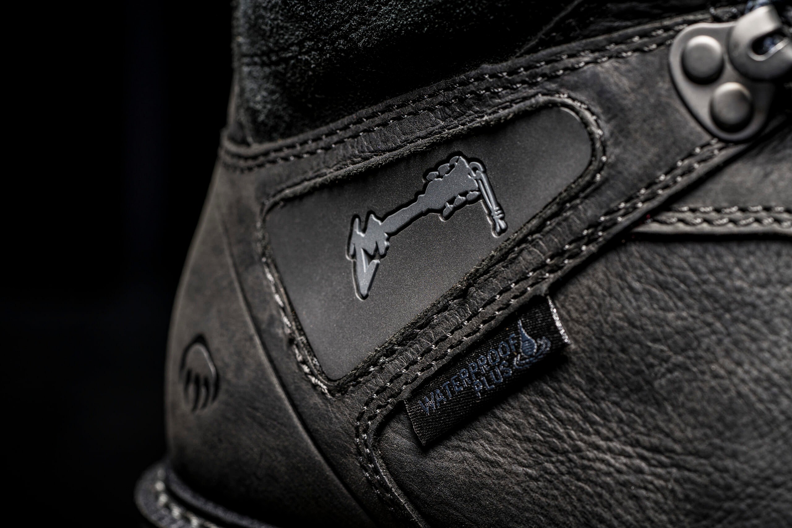 Metallica Hellcat Guitar Inset Detail