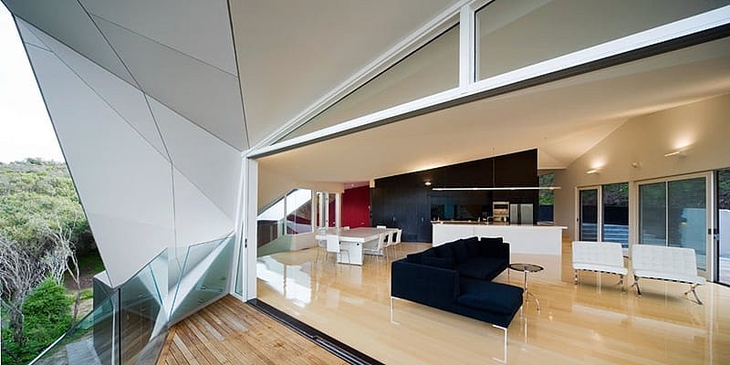 McBride Charles Ryan's Klein Bottle House - terrace.jpg The wooden terrace off the great room (Photo: McBride Charles Ryan)