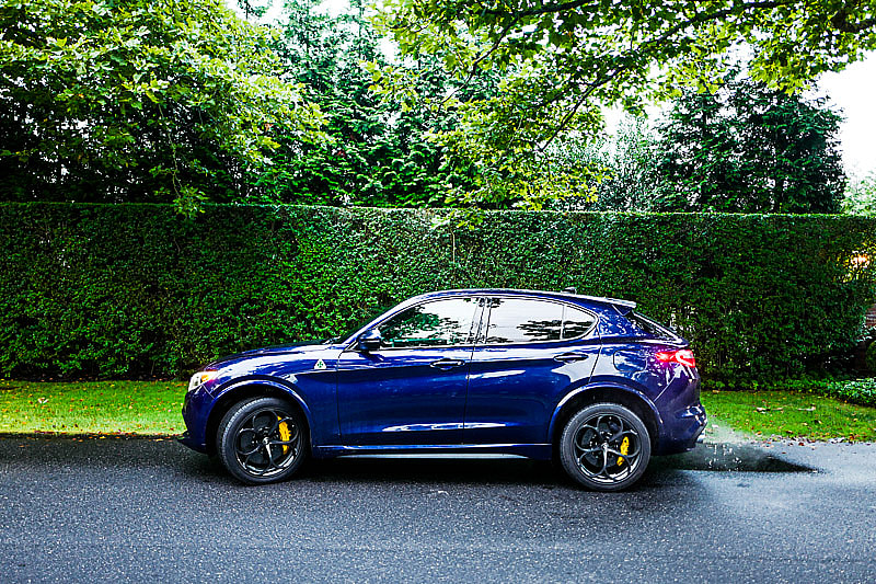 Alfa Romeo Stelvio Quadrifoglio (9)