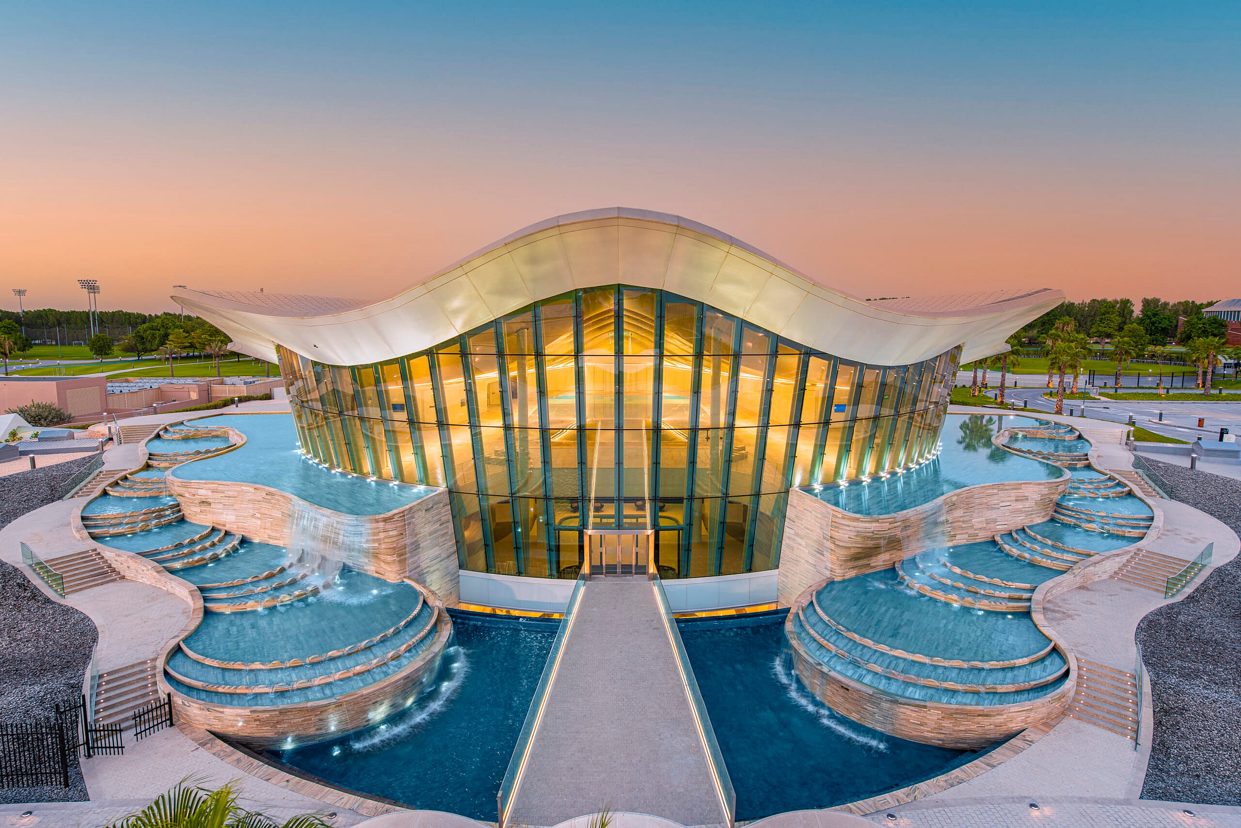 3 - Deep Dive Dubai - Oyster shaped design