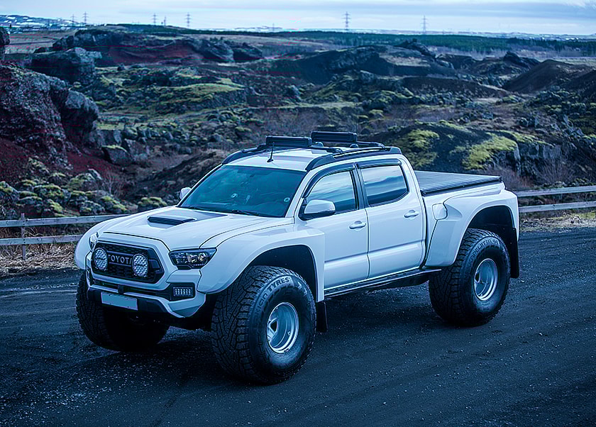 Vehicle-Imagery_0003_Gullfoss-to-Haifoss-Toyota-Hilux-AT35-12_0002_3D1A3705