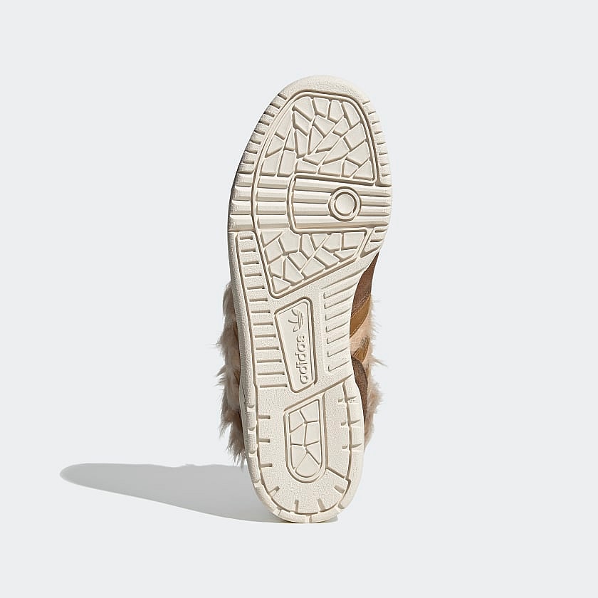 Adidas Rivalry Hi Star Wars Chewbacca (4)