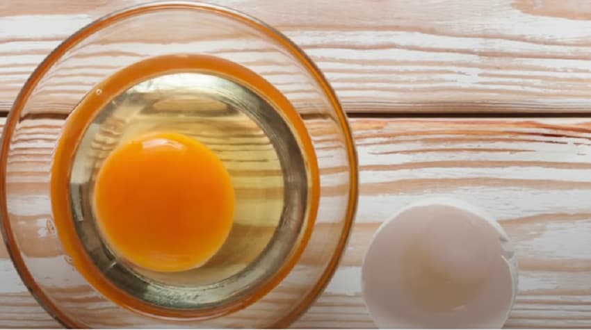 egg-grab Broken egg