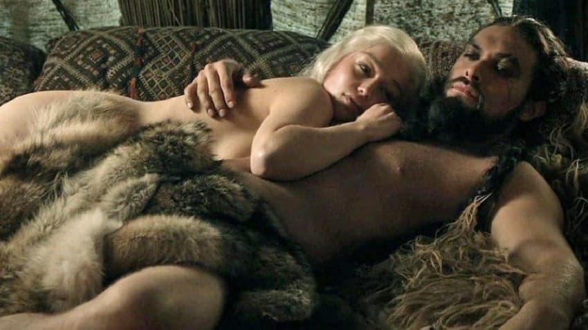 daenerys-drogo-bed Daenerys and Drogo