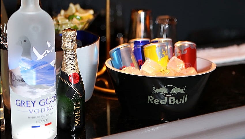 Vodka, Red Bull
